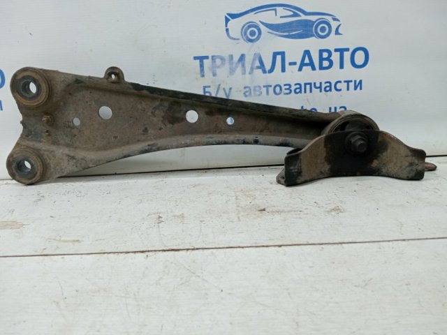 TOYOTA 4877042040 Рычаг задней подвески верхний правый в наличии Винница