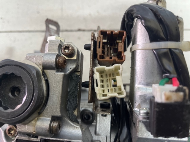 NISSAN 488103JA1A Рулевая колонка в наличии Черновцы