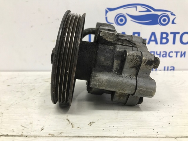 Насос рулевого управления 49110EB300 NISSAN
