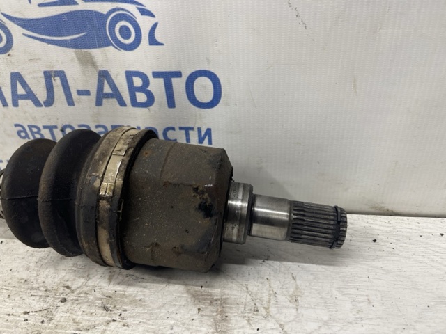 Полуось передняя левая 495003K010 HYUNDAI