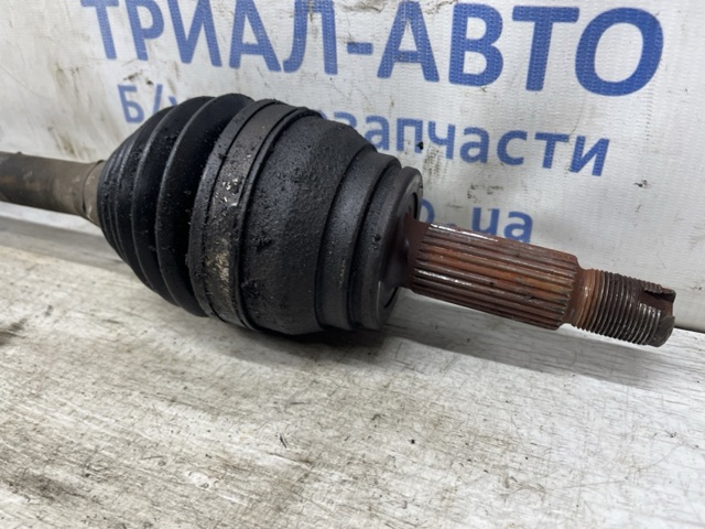 Полуось передняя левая 49500G2000 HYUNDAI