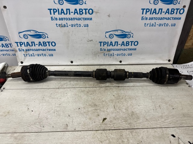 Полуось передняя, правая 495012Y930 HYUNDAI
