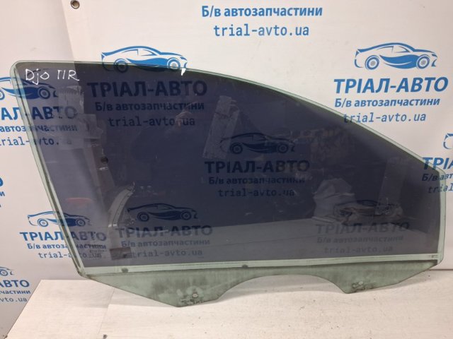Стекло пассажирской двери 5076886AD CHRYSLER
