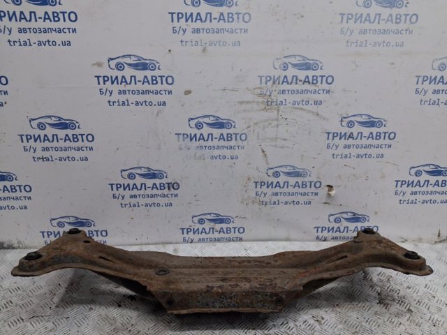 Балка задняя Toyota Camry 7