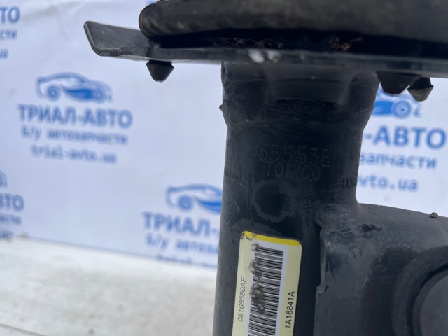CHRYSLER 5168580AF Амортизатор передний правый в наличии Тернополь