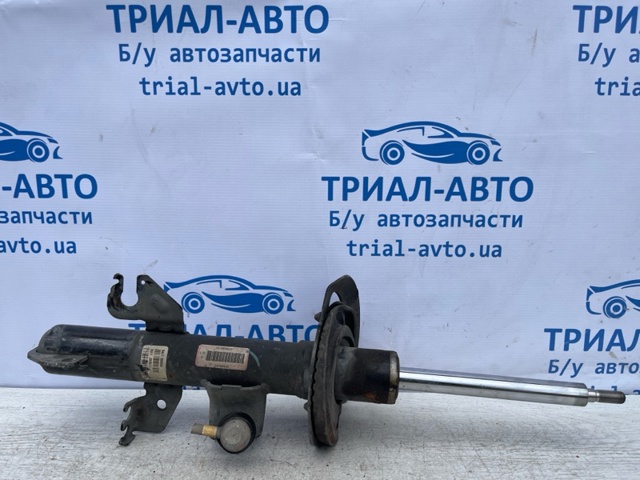 Амортизатор передней подвески правый 5168582AF CHRYSLER