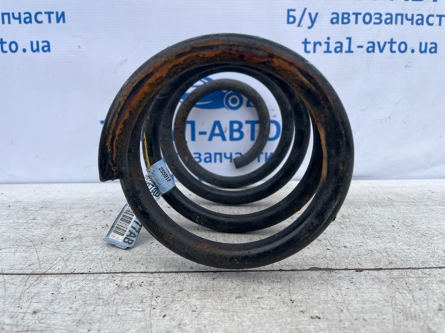 CHRYSLER 5168677AB Пружина передняя правая в наличии Киев