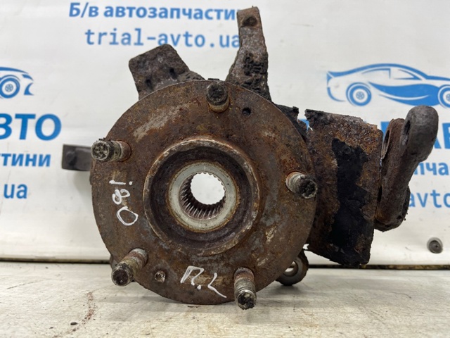 HYUNDAI 51715A6000 Цапфа (поворотный кулак) передний левый в наличии Черновцы