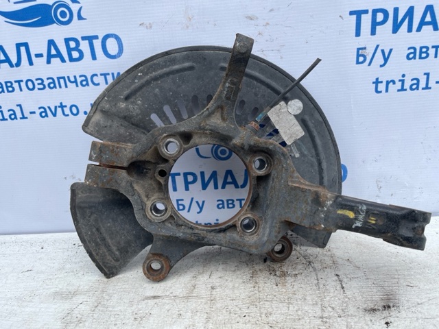 Цапфа (поворотный кулак) передний левый 51715C5200 HYUNDAI