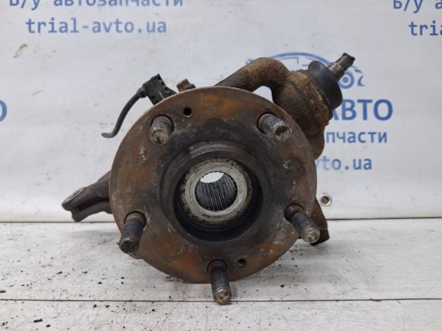 HYUNDAI 517161H500 Цапфа передняя правая в наличии Ровно