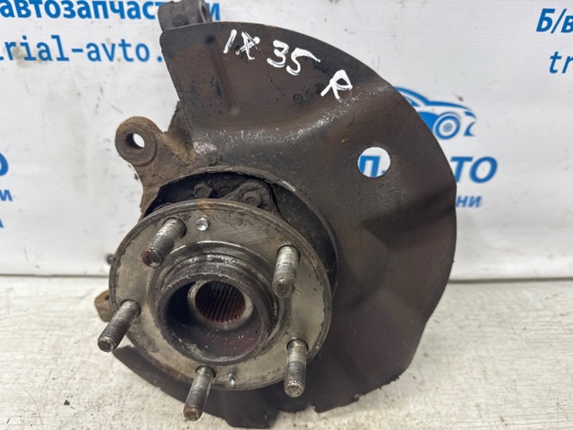 517162Y500 HYUNDAI Цапфа (поворотный кулак) передний правый купить в Ровно