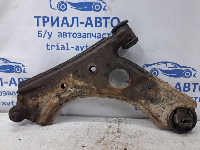Рычаг передний нижний левый 51810665 FIAT