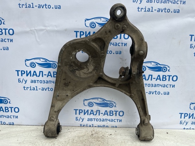 Балансир задний нижний, правый 52124810AE CHRYSLER