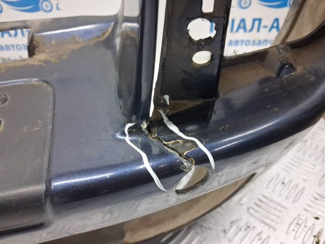 Задний бампер 5215960913 TOYOTA