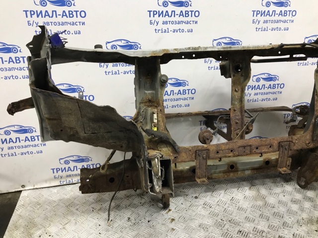 5215A175 Рамка радиатора купить Киев