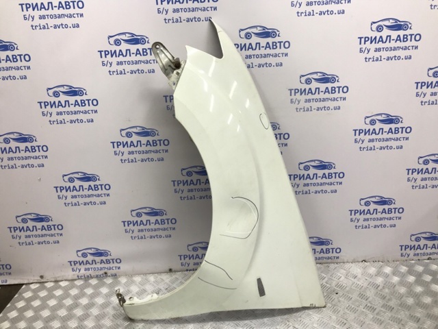 Переднее левое крыло 5220F111 MITSUBISHI