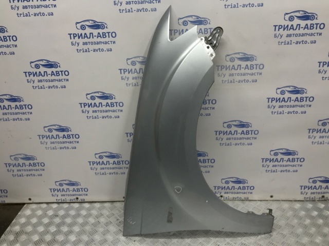 Боковая часть передняя правая 5220F112 MITSUBISHI