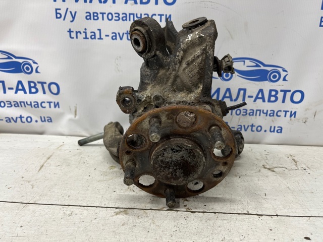 Кулак поворотный правый 52210SEAE04 HONDA