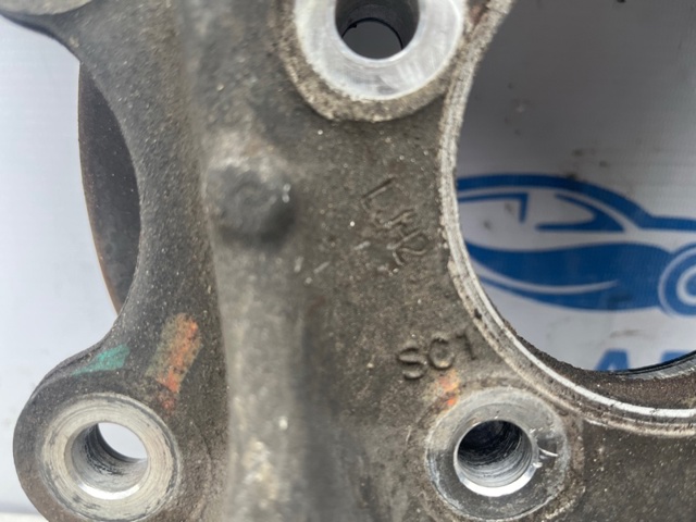 Цапфа поворотная левая 52215STXA02 HONDA