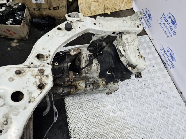Монтажная панель крепления фар 5256A852 MITSUBISHI