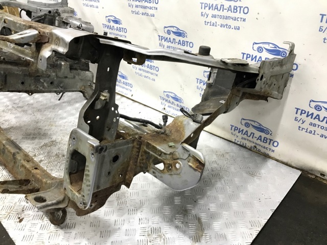 5256A852 Суппорт радиатора верхний (монтажная панель крепления фар) купить Украина