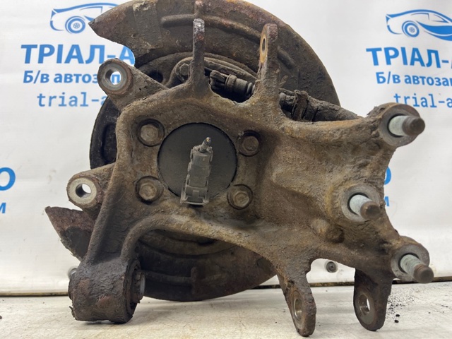 52710D7000 HYUNDAI Цапфа (поворотный кулак) задний левый купить в Черновцы