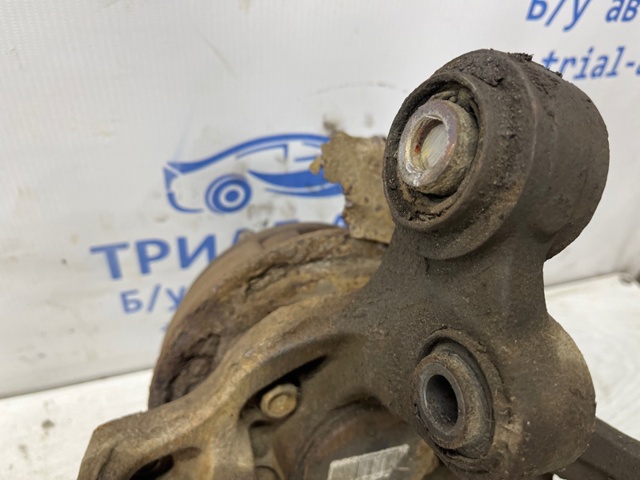 Цапфа поворотная правая 527202Y800 HYUNDAI