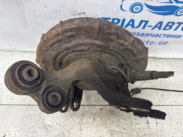 527202Y800 HYUNDAI Цапфа задняя правая купить в Украина