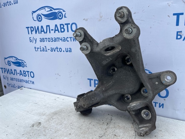 527203Q010 HYUNDAI Цапфа задняя правая купить в Черкассы