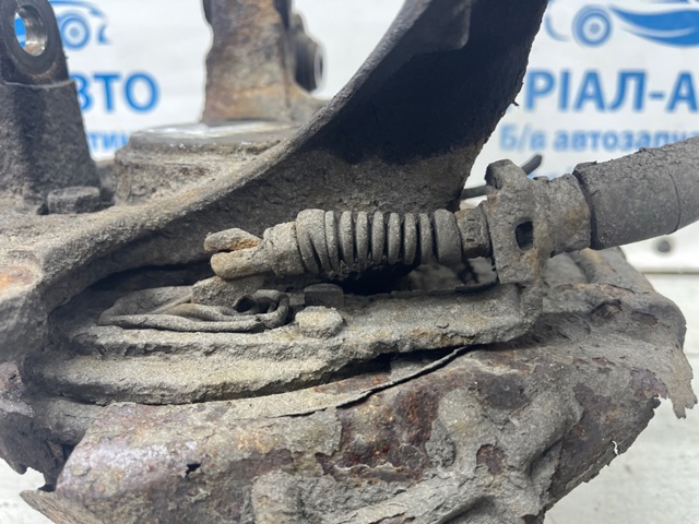 HYUNDAI 527203W000 Цапфа задняя правая в наличии Каменское