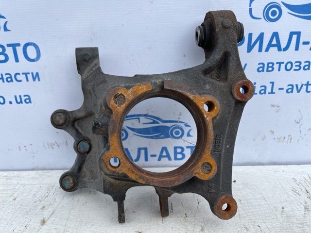 Цапфа поворотная правая 52720C5000 HYUNDAI