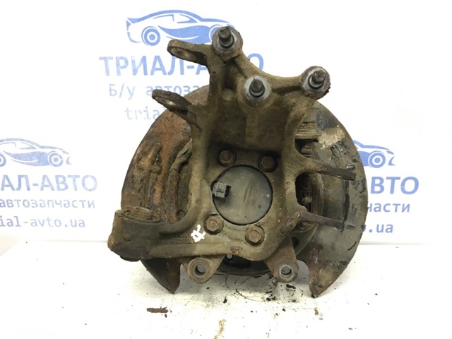 Цапфа (поворотный кулак) задний правый 52720D7000 HYUNDAI