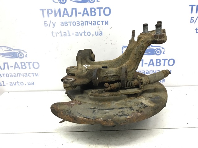 52720D7000 Цапфа (поворотный кулак) задний правый купить Украина