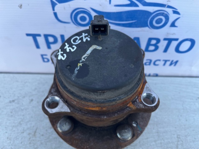 HYUNDAI 527502B100 Ступица задняя в наличии Ужгород