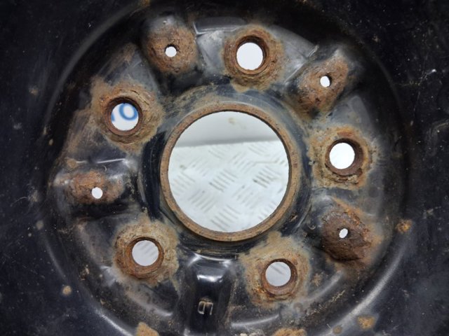 HYUNDAI 529102H050 Диски колесные стальные (штампованные) в наличии Николаев
