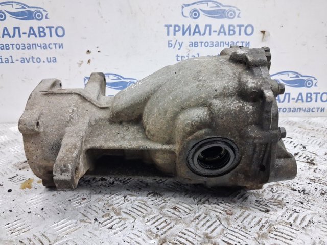 HYUNDAI 5300039320 Задний редуктор в наличии Украина