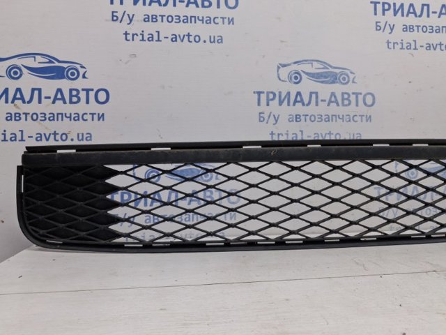 TOYOTA 5311202250 Решетка бампера переднего в наличии Одесса
