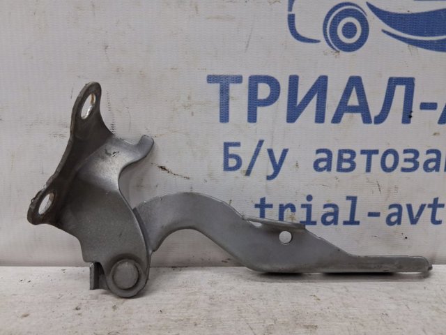 Шарнир капота левый 5342005060 TOYOTA