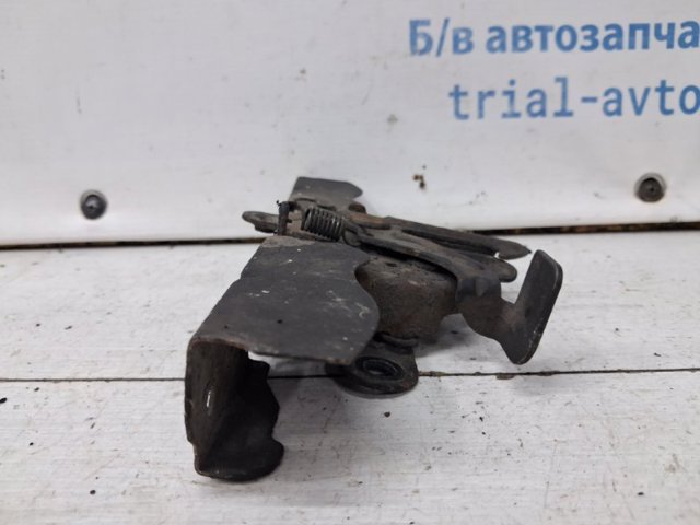 TOYOTA 5351005030 Замок капота в наличии Харьков