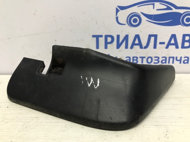 Брызговик передний, правый 5370A238 MITSUBISHI
