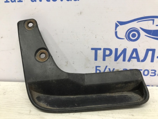 5370A238 MITSUBISHI Брызговик передний правый купить в Ирпень