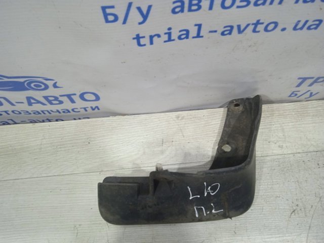 Брызговик крыла 5370A591 MITSUBISHI