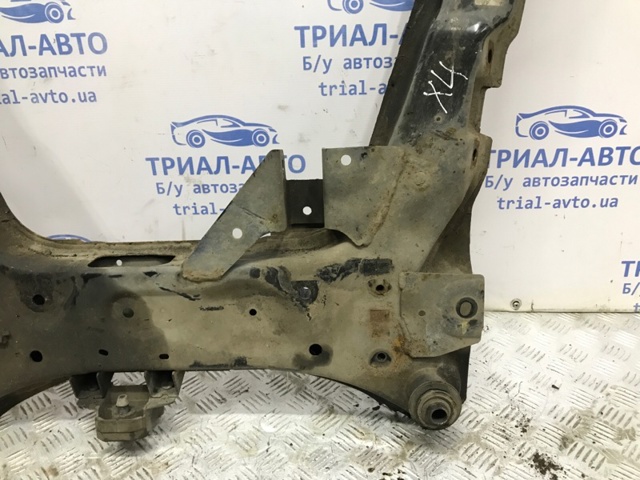 544004CC0B Балка передней подвески (подрамник) купить Николаев