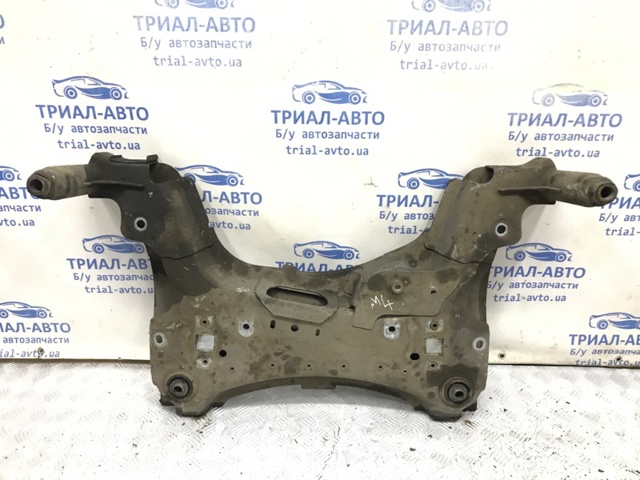 Подрамник передней подвески 544012717R Renault (RVI)