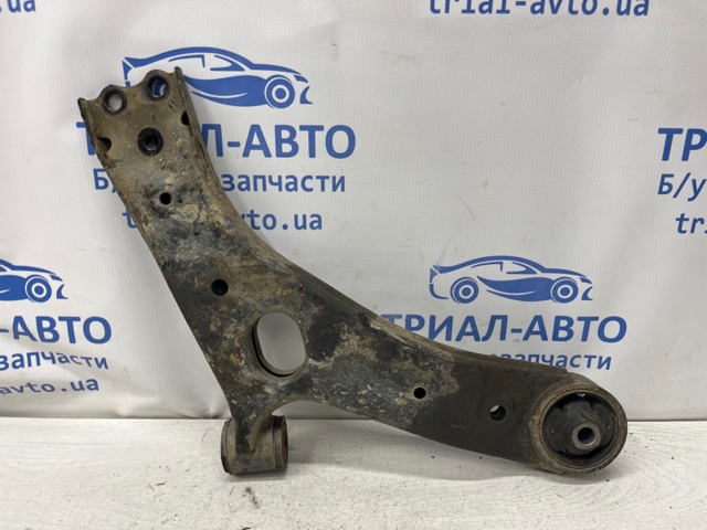 545002Y500 Рычаг передней подвески нижний левый купить Кривой Рог