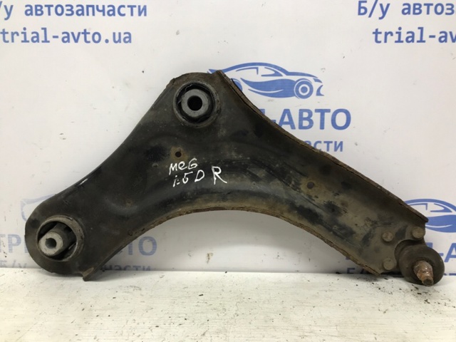 Правый рычаг передней нижней подвески 545006560R RENAULT
