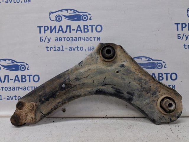 545009207R RENAULT Рычаг передней подвески нижний правый купить в Хмельницкий