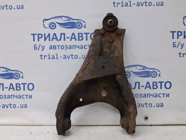 Рычаг передней подвески нижний левый 545012815R RENAULT