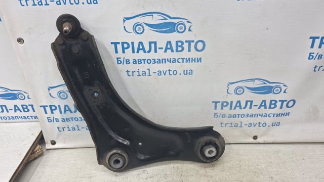 545016101R Рычаг передней подвески нижний левый купить Винница