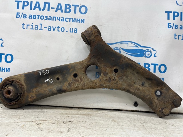 Правый рычаг передней нижней подвески 54501A6200 HYUNDAI